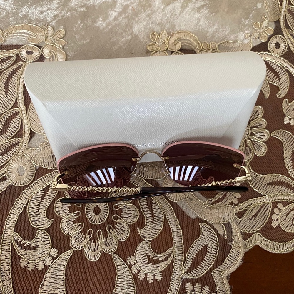 Michael Kors 60MM oversized sunglasses - Picture 9 of 13